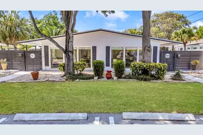 2412 NE 4th Street #W, Pompano Beach, FL 33062 - Photo 1