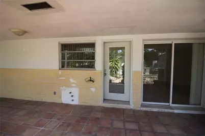 909 NE 12th Avenue #B, Pompano Beach, FL 33060 - Photo 1