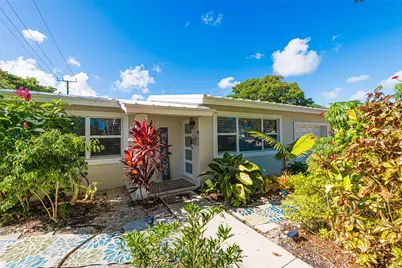 171 SE 6th Avenue, Deerfield Beach, FL 33441 - Photo 1