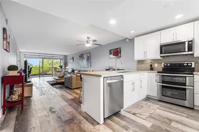 535 Oaks Drive #404, Pompano Beach, FL 33069 - Photo 1