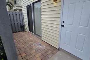 95 SW 3rd St, Pompano Beach, FL 33060 - Photo 1