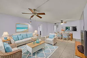 2206 S Cypress Bend Dr, Pompano Beach, FL 33069 - Photo 1