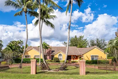 11301 SW 3rd Street, Plantation, FL 33325 - Photo 1