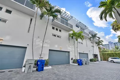 3266 NE 15th Street, Pompano Beach, FL 33062 - Photo 1