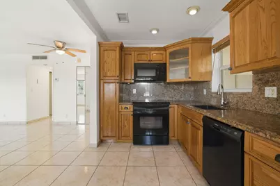 1455 N 12th Court #2B, Hollywood, FL 33019 - Photo 1