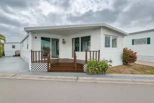204 Flamingo Dr, Briny Breezes, FL 33435 - Photo 1