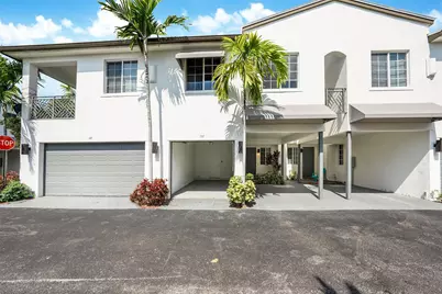 131 SE 7th Avenue, Pompano Beach, FL 33060 - Photo 1