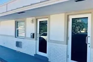 694 SW 15th St, Pompano Beach, FL 33060 - Photo 1