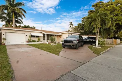 3105 Hollywood Boulevard, Hollywood, FL 33021 - Photo 1