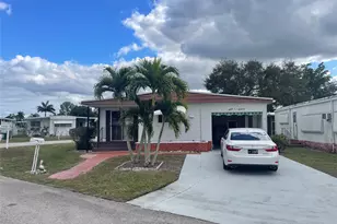 8500 SW 21st Ct, Davie, FL 33324 - Photo 1