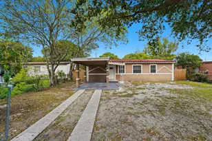 1525 NW 126th St, North Miami, FL 33167 - Photo 1