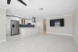 819 SW 13th St, Fort Lauderdale, FL 33315 - Photo 1