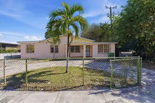 4925 E 9th Ct, Hialeah, FL 33013 - Photo 1