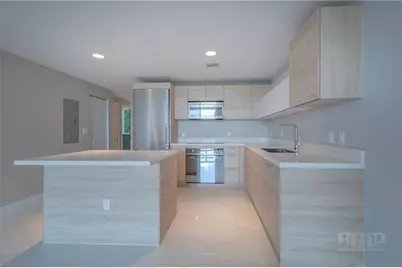 16385 Biscayne Boulevard #405, Aventura, FL 33160 - Photo 1