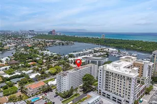 2555 NE 11th St, Fort Lauderdale, FL 33304 - Photo 1