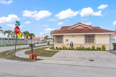 2597 W 73rd Place, Hialeah, FL 33016 - Photo 1