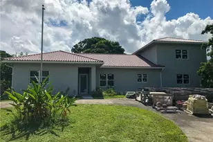 5255 Thoroughbred Ln, Fort Lauderdale, FL 33330 - Photo 1