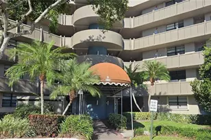 1001 Colony Point Cir, Pembroke Pines, FL 33026 - Photo 1