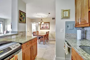 2555 NE 11th St, Fort Lauderdale, FL 33304 - Photo 12