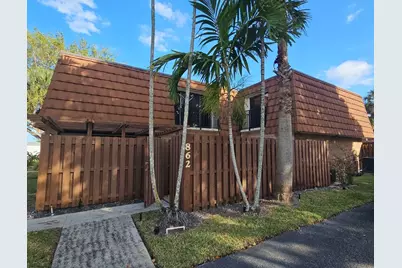 862 SW 118th Terrace, Davie, FL 33325 - Photo 1