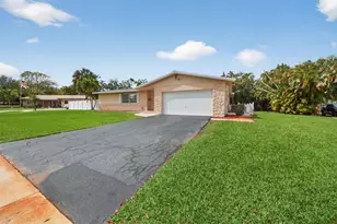 1101 SW 68th Ave, Plantation, FL 33317 - Photo 1