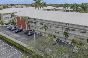 1951 NE 39th St, Lighthouse Point, FL 33064 - Photo 1