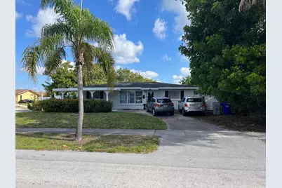 121 NW 18th Street, Pompano Beach, FL 33060 - Photo 1