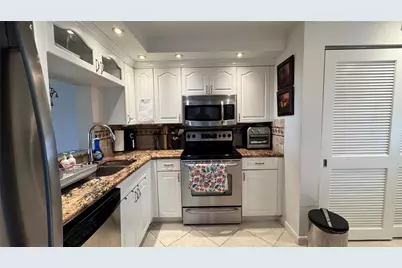 7610 NW 18th Street #405, Margate, FL 33063 - Photo 1