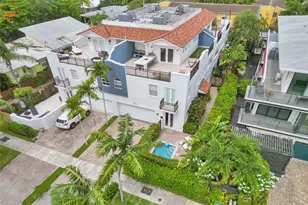 726 NE 15th Ave, Fort Lauderdale, FL 33304 - Photo 1