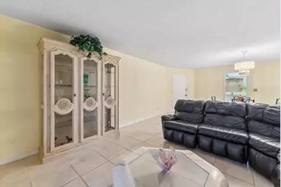 10821 N Military Trail #19, Palm Beach Gardens, FL 33410 - Photo 1