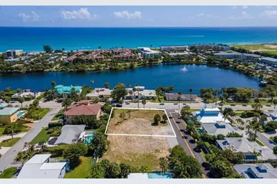 401 Olympus Drive, Juno Beach, FL 33408 - Photo 1