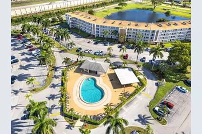 2049 Hythe C, Boca Raton, FL 33434 - Photo 1