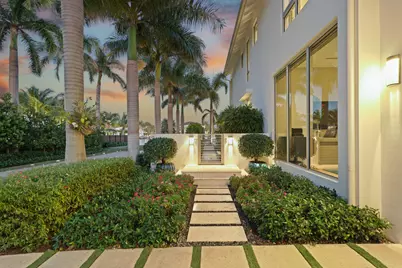 920 NE 5th Street, Delray Beach, FL 33483 - Photo 1