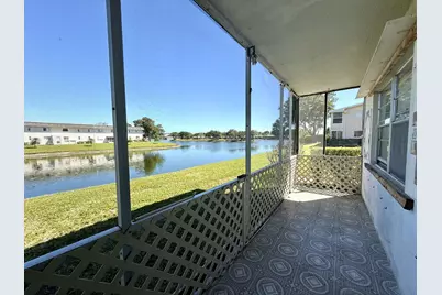 401 Chatham T, West Palm Beach, FL 33417 - Photo 1