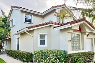 7608 Pinewalk Dr, Margate, FL 33063 - Photo 1