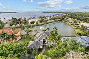 560 SW Bay Pointe Cir, Palm City, FL 34990 - Photo 1