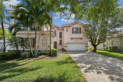 694 Cresta Circle, West Palm Beach, FL 33413 - Photo 1