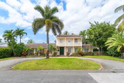 255 Russlyn Drive, West Palm Beach, FL 33405 - Photo 1