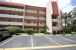 1025 Country Club Dr, Margate, FL 33063 - Photo 1