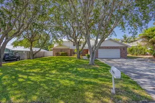 8888 SE Colony St, Hobe Sound, FL 33455 - Photo 1