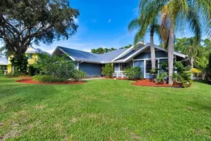 10510 SE Jupiter Narrows Dr, Hobe Sound, FL 33455 - Photo 1