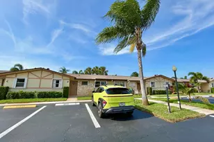 2802 Crosley Dr W, West Palm Beach, FL 33415 - Photo 1