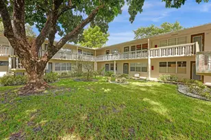 232 Farnham J, Deerfield Beach, FL 33442 - Photo 1