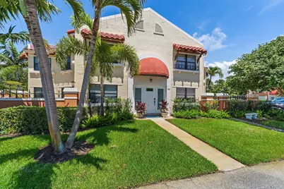 15 Uno Lago Drive #15, Juno Beach, FL 33408 - Photo 1