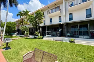 1100 Crystal Lake Dr, Deerfield Beach, FL 33064 - Photo 1