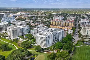 200 SE Mizner Blvd, Boca Raton, FL 33432 - Photo 1