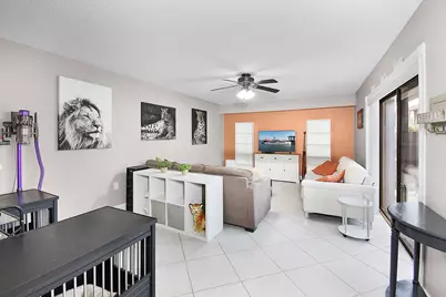 1117 11th Way, West Palm Beach, FL 33407 - Photo 1