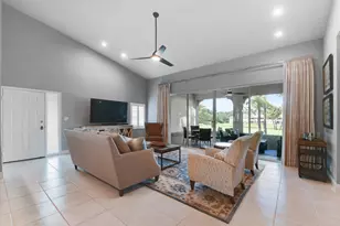 206 Ryder Cup Cir S, Palm Beach Gardens, FL 33418 - Photo 1