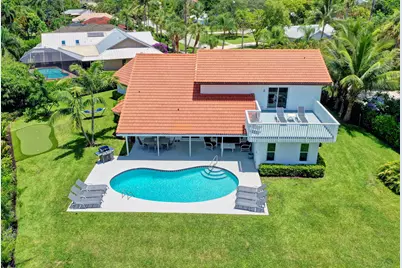 141 Pine Hill Trail W, Tequesta, FL 33469 - Photo 1
