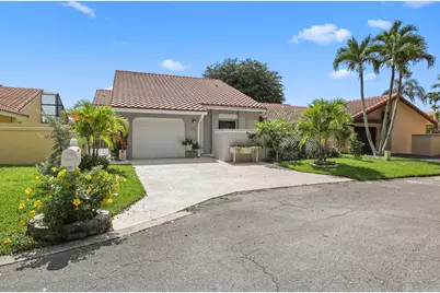 2021 NW 15th Place, Delray Beach, FL 33445 - Photo 1